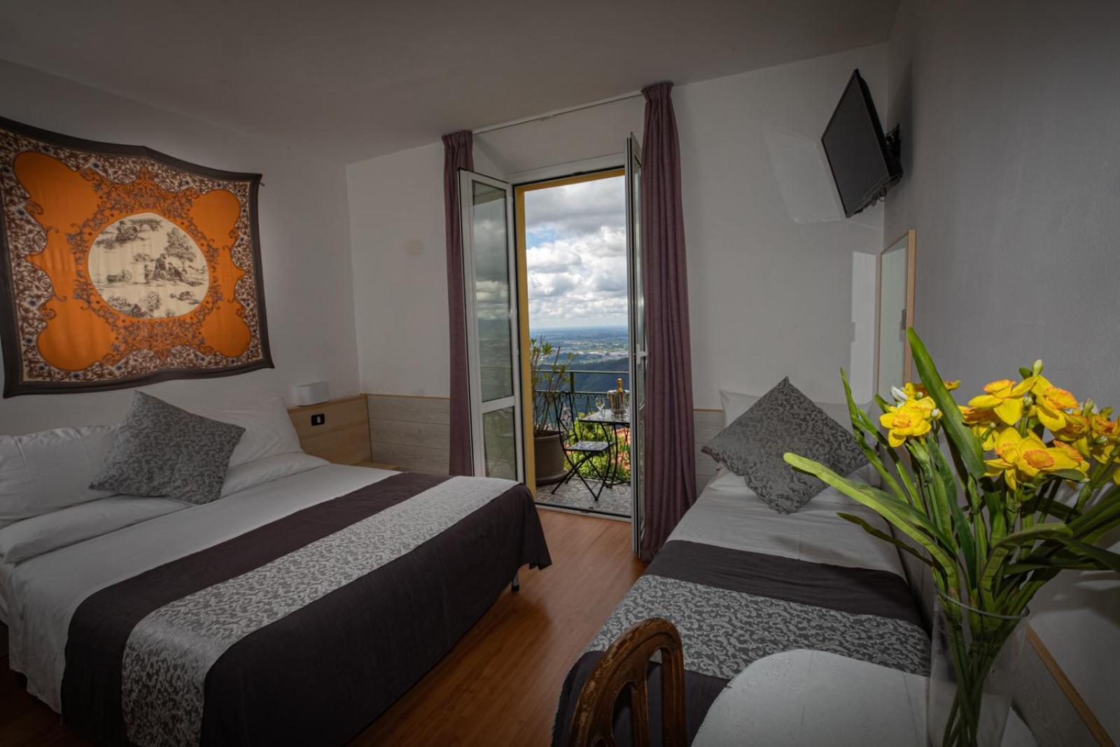 Hotel Vista Lago Брунате Екстер'єр фото