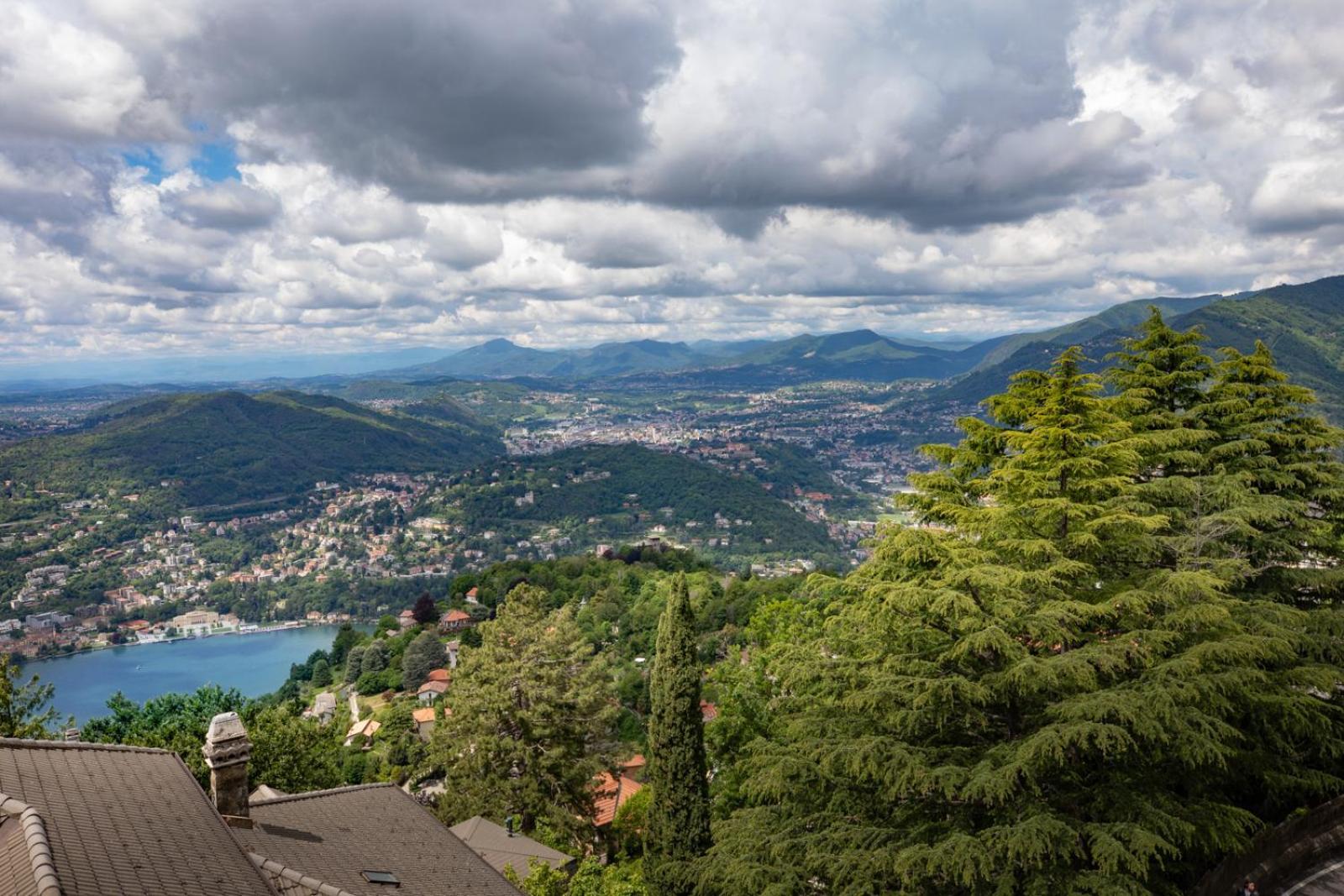 Hotel Vista Lago Брунате Екстер'єр фото