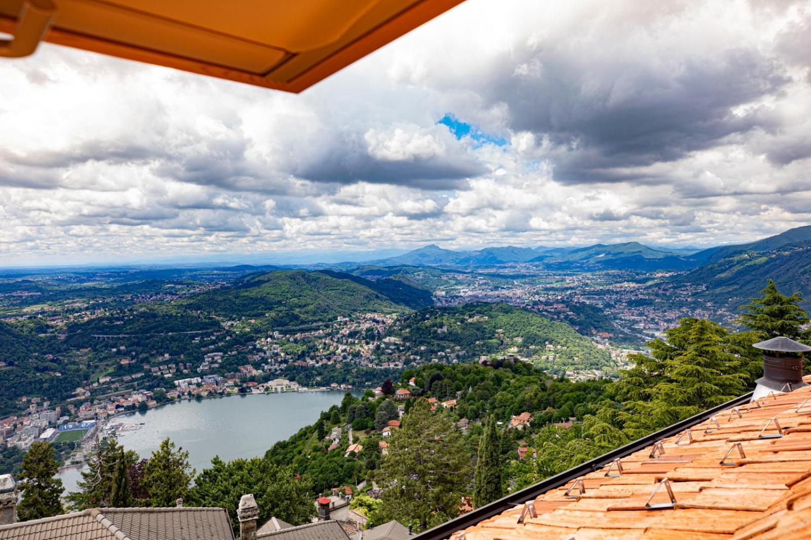 Hotel Vista Lago Брунате Екстер'єр фото