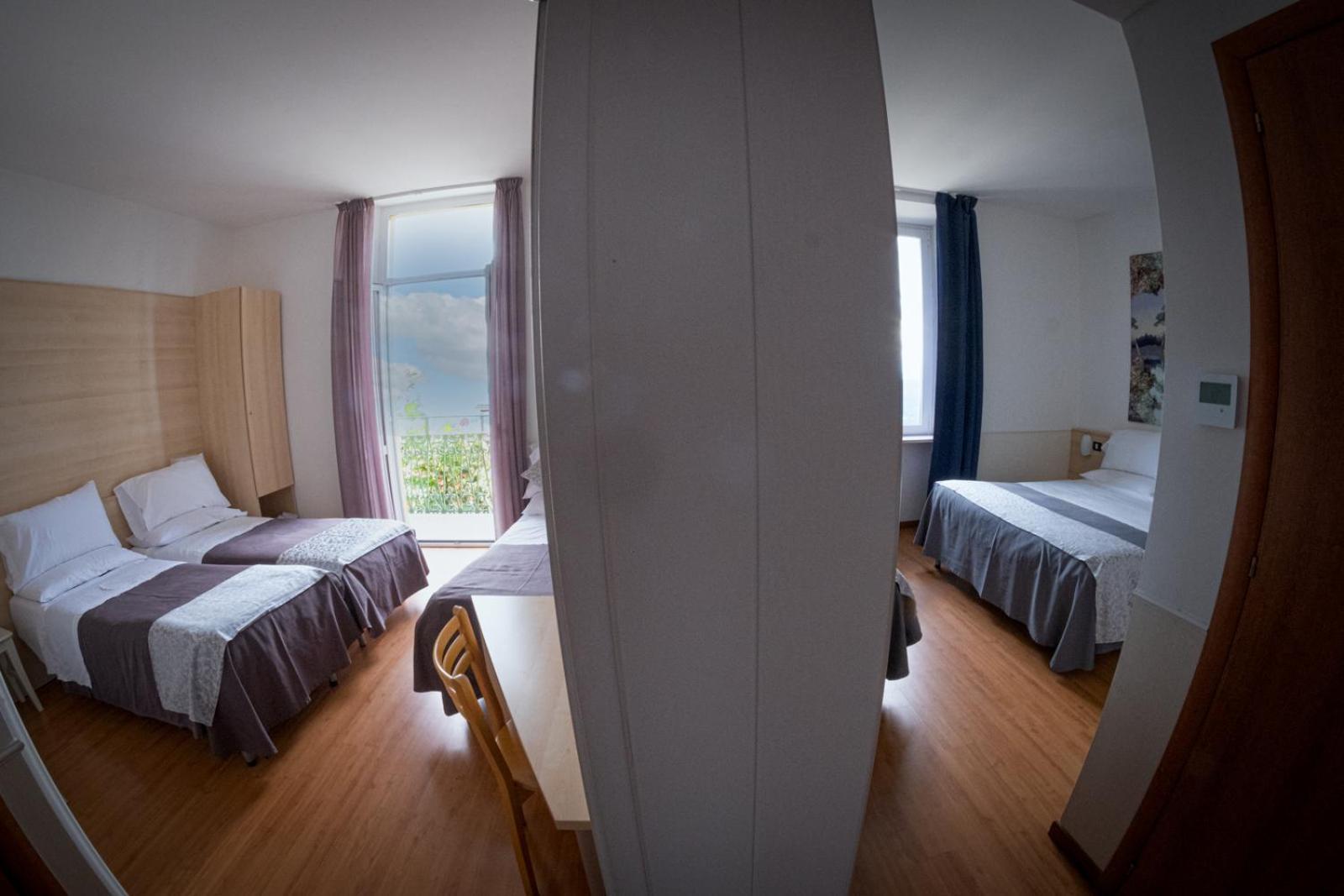Hotel Vista Lago Брунате Екстер'єр фото