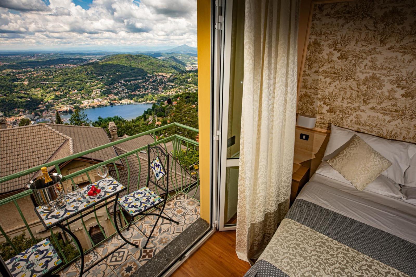 Hotel Vista Lago Брунате Екстер'єр фото