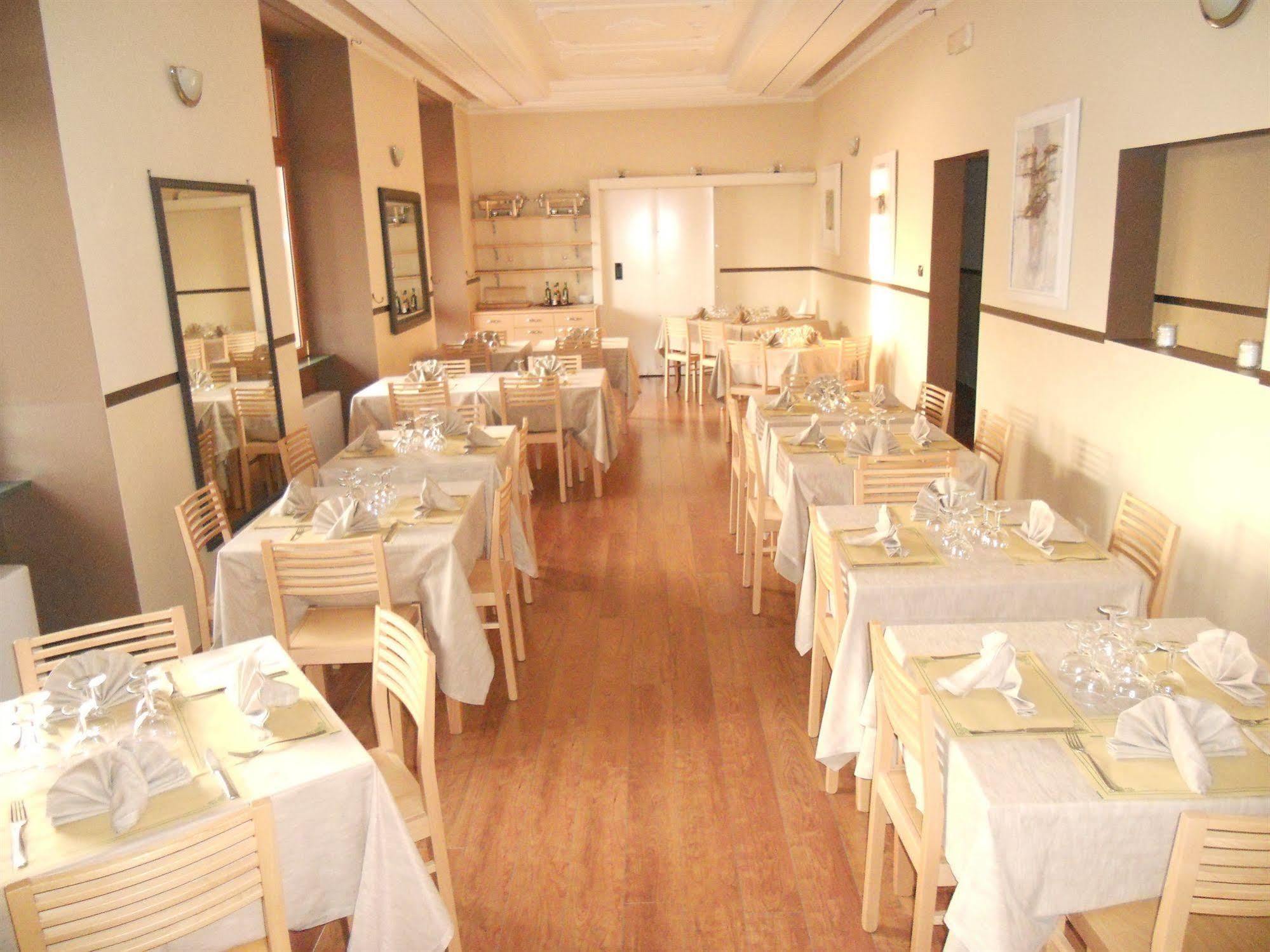 Hotel Vista Lago Брунате Екстер'єр фото